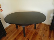 Stół do jadalni w bardzo dobrym stanie