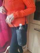 Torba pokrowiec trzymadełko na wodę bidon ortalion sznurek czarny gąbka