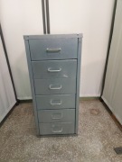 szafka metalowa warsztatowa garażowa