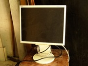 Monitor komputerowy NEC MultiSync LCD 1770 NX-4