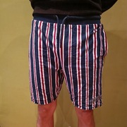 Krótkie spodenki Duffer