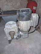 Podajnik kotła  na ekogroszek z osprzętem