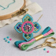 Magnes do igieł, haftu, rękodzieła- needle minder, haft krzyżykowy i płaski