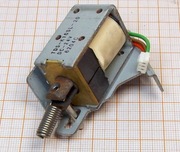 Elektromagnes wysuwany rdzeń 24V TDS-K10SL-20 [M1-A10]2