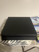 PS4 + gry + pad. Polecam 