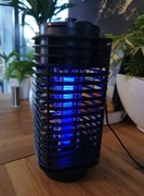 Lampa na muchy i komary