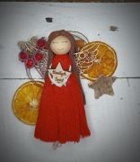 Aniołek zawieszka na choinkę lub na prezent.