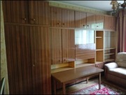 Regał z czasów PRL - wysoki połysk 