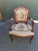 FOTEL DREWNIANY NA SPRĘŻYNACH