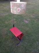 ORGINALNA  lampa z PRL ze stolikiem ,miejscem na g