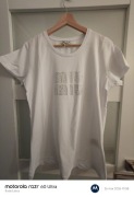 Śliczny T-shirt damski 