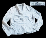 Mertex ładna w bieli z cudnym kołnierzykiem r.M