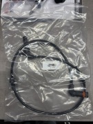 Czujnik abs prawy przód w212 Hybrid