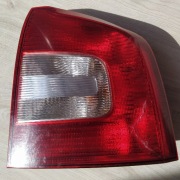 Lampa prawy tył Skoda Octavia 2 FL oryginał