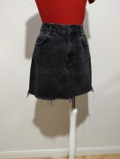 Czarna jeansowa spódnica marki Topshop Moto używana rozmiar 38/40