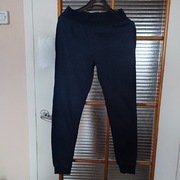 Spodnie dresowe roz 146-152