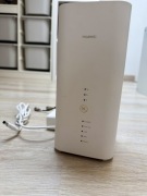 Huawei B818-263 router + kable antenowe