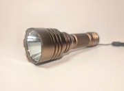 Szeroko i daleko. Bardzo uniwersalna latarka, 3400LM, na bazie Convoy