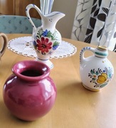 Komplet trzech wazoników wazonów z czasów PRL. 