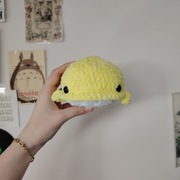 Wieloryb pluszak zabawka na szydełku