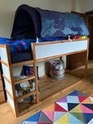 Łóżko Kura Ikea z baldachimem 