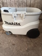 Zbiornik do  odkurzaczy Makita VC4210L / VC421 uszkodzone kółko