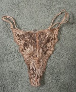 Luksusowe stringi Wolford