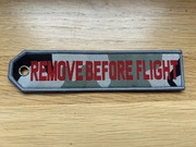 haftowany brelok moro