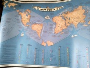 Sprzedam mapę świata do nauki geografii w szkole podstawowej 