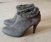 Szare botki Gino Rossi na obcasie, wiosna, rozm 39,5, stan idealny 