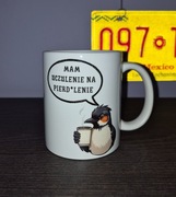 Kubek z tekstem "Mam uczulenie na pierd*lenie"