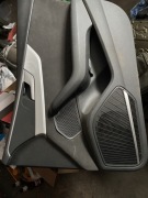 Tapicerka drzwi prawych  Audi a5 8w