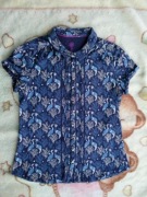 Wzorzysta niebieska koszula w ptaki pawie liście ok. 36 - 38 jak nowa