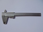 Suwmiarka noniuszowa uniwersalna Facom INOXYDABLE  N° 816