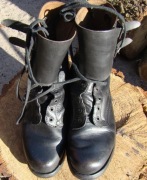 Buty opinacze czarne  MON