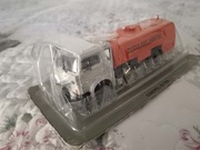 Csepel D-750 skala 1:43 kultowe cieżarówki