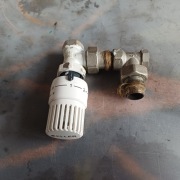 Zestaw termostatyczny do grzejników 