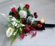 Kompozycja stroik na grób cmentarz, grób ze świeczką led