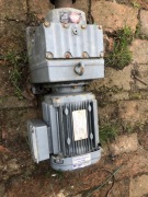 Motoreduktor 2.2kw 35 obr 