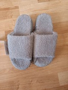 Nr15) laczki damskie z futerkiem klapki r 37