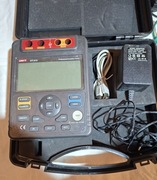 Miernik rezystancji izolacji Uni-T UT512