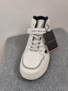 Nowe buty Tommy Hilfiger 