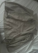 Klasyczny beżowy trencz marki Motivi