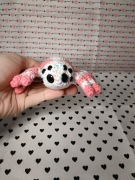 Maskotka różowy pajączek handmade na szydełku, prezent na walentynki