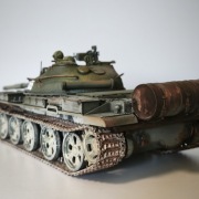 Model czołgu T-62A firmy Tamiya w skali 1:35