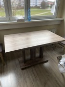 Stół ( dąb sonoma )