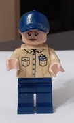 Lego Jurassic World Park Worker  Female - jw045
