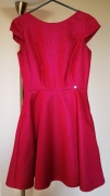 Sukienka SIMPLE rozmiar 34, czerwona.
