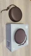 Bang & Olufsen Beoplay A1 I Deep Red I Kompletny Zestaw + Pudełko