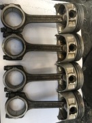 Tłoki Mercury Yamaha 40KM/50KM kompletne , cena za sztukę